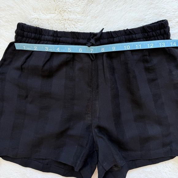 NWT!!! Solid and Striped linen shorts size XS Retail 128$ - Picture 7 of 8
